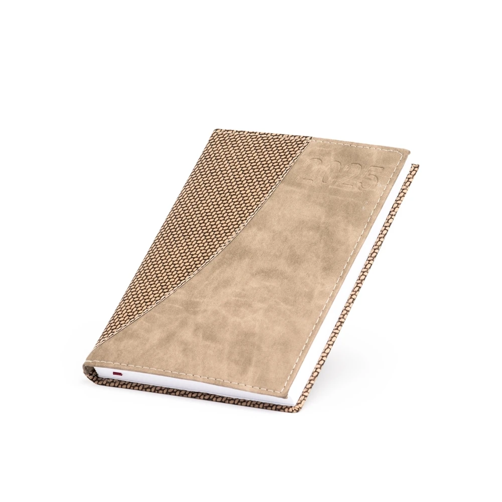 agenda-personalizada-2025-couro-14-x-20-21.webp