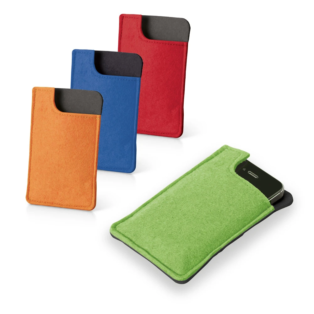 capa-de-celular-personalizada-em-feltro.webp