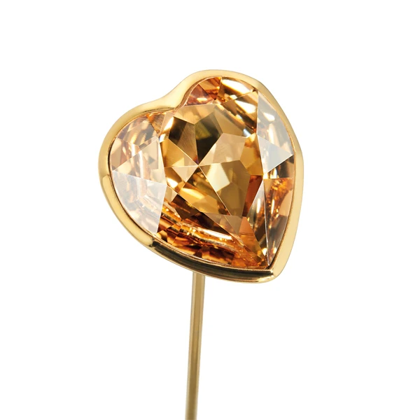 pin-personalizado-para-buque-de-flores-com-cristais-swarovski.webp